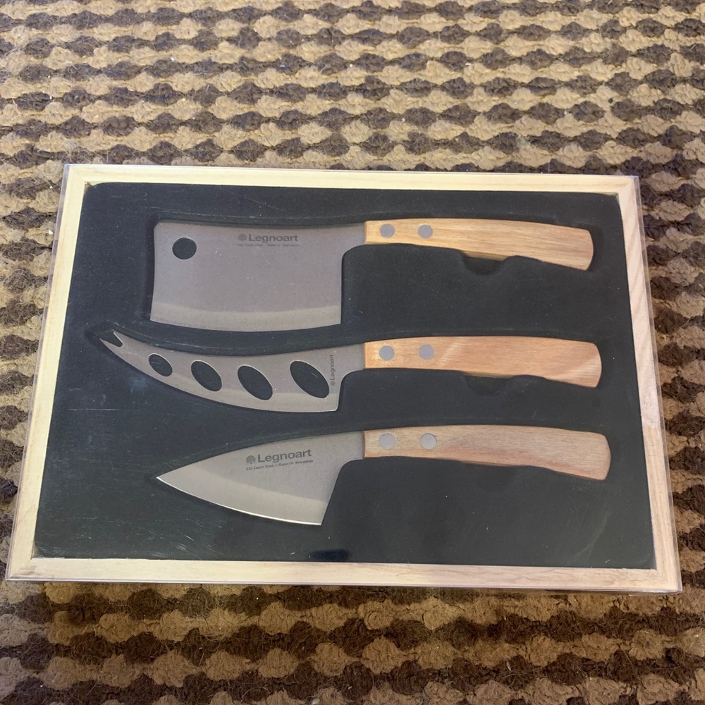 Legnoart cheese enthusiast set knives